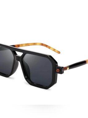 Oversized Geometric Shield Sunglasses